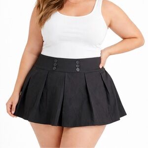 HOT TOPIC Women’s Black Sailor Pleated Mini Button Side Zip Skirt (PLUS Size 4)